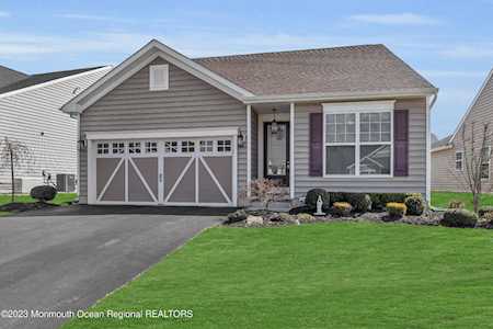 59 Harvest Ridge Rd Howell, NJ 07731