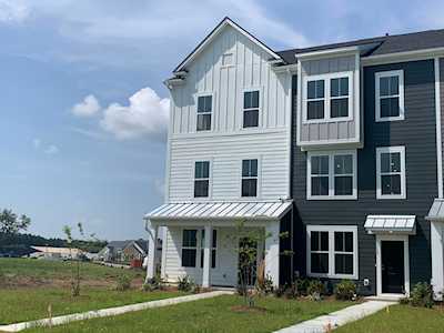 172 Yorkshire Dr Moncks Corner, SC 29461