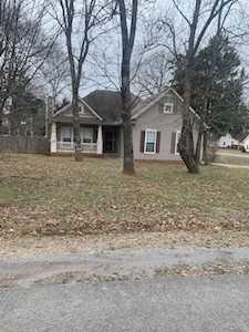 102 Gardenwood Ct Murfreesboro, TN 37129