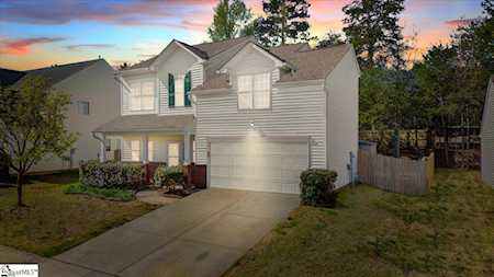 203 Stillwater Ct Simpsonville, SC 29681
