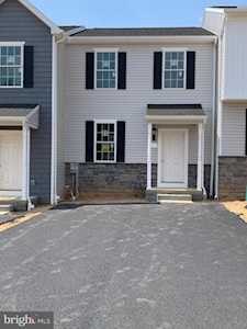 111 Holstein Dr #167 Hanover, PA 17331