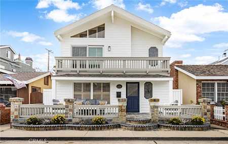 205 Garnet Ave Newport Beach, CA 92662