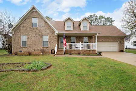 2911 Vinemont Dr Murfreesboro, TN 37130
