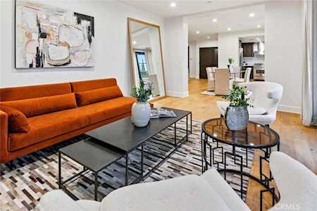 10523 Ashton Ave #301 Westwood - Century City, CA 90024