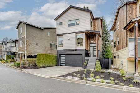 19723 27th Place W Lynnwood, WA 98036