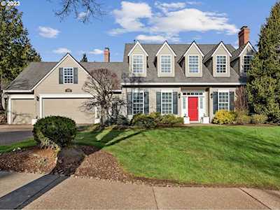 3449 Chelan DR West Linn, OR 97068