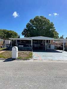 5271 77th St N St. Petersburg, FL 33709