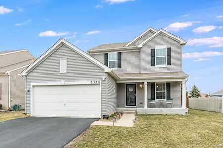 2324 Amsterdam Circle Montgomery, IL 60538