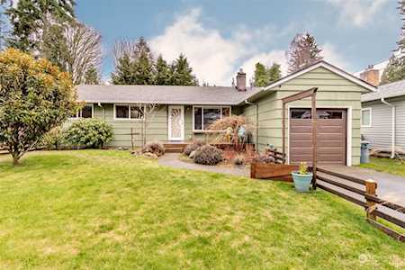 1611 SW 165th St Burien, WA 98166