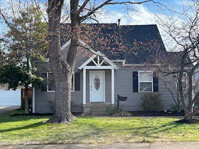 521 Harris Pl Louisville, KY 40222