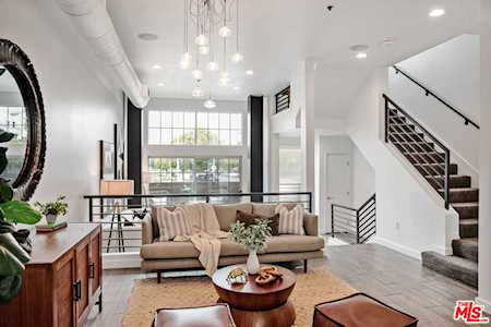 5350 Playa Vista Dr #8 Playa Vista, CA 90094