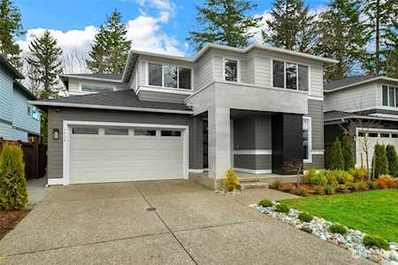 3536 SE 18th St Renton, WA 98058