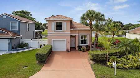 8149 Pelican Harbour Drive Lake Worth, FL 33467
