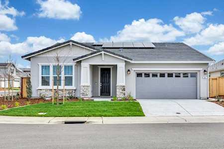 301 Felton Court Lincoln, CA 95648