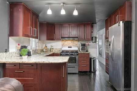 10707 Jamacha Blvd #SPC 165 Spring Valley, CA 91978