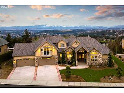 11107 SE Scotts Summit CT Happy Valley, OR 97086