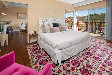 2003 Costa Del Mar Rd #684 Carlsbad, CA 92009