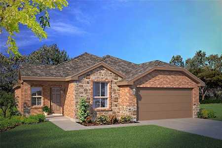 8657 MIRROR LAKE Drive Fort Worth, TX 76179