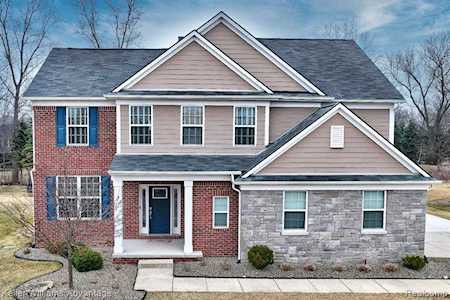1190 S Hickory Ridge Ct Canton Twp, MI 48187