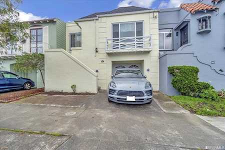 2527 Moraga Street San Francisco, CA 94122