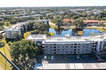 8199 Terrace Garden Dr N #114 St. Petersburg, FL 33709