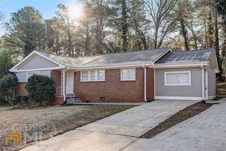 3415 SPRINGLAKE Drive Decatur, GA 30032