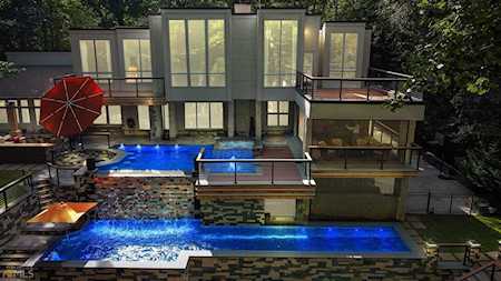 7305 Chattahoochee Bluff Drive Sandy Springs, GA 30350