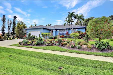 1057 Fieldstone Dr Marco Island, FL 34145