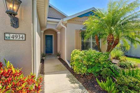4934 Charles Partin Dr Parrish, FL 34219