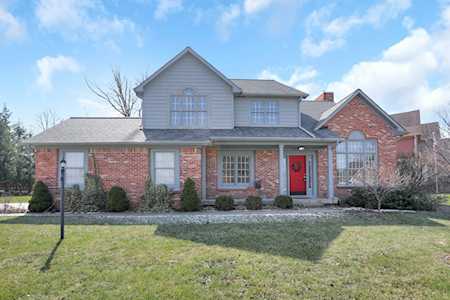 12211 Geist Cove Dr Indianapolis, IN 46236