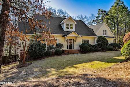 905 Sandavis Road Southern Pines, NC 28387