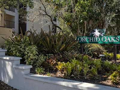 2745 Orchid Oaks Dr #201AZA Sarasota, FL 34239