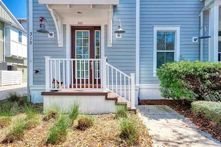 315 Sapphire Lake Dr #201 Bradenton, FL 34209