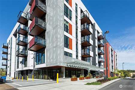 1085 103rd Ave NE #403 Bellevue, WA 98004