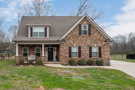 7962 Richpine Dr Murfreesboro, TN 37128