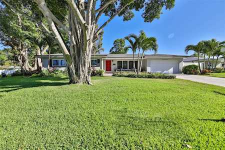 6725 10th Ave N St. Petersburg, FL 33710