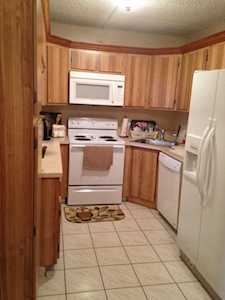 702 Sunny Pine Way #D1 Green Acres, FL 33415