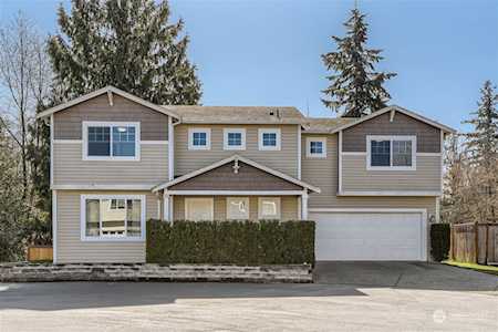 2520 153rd St SW Lynnwood, WA 98087
