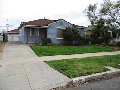 1359 Chalcedony St San Diego, CA 92109