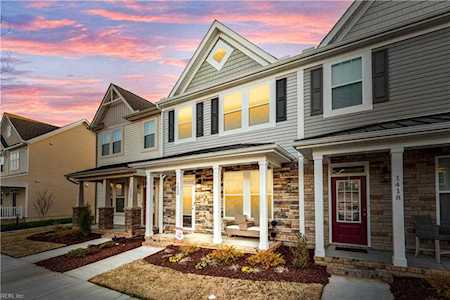1420 Waltham Ln Newport News, VA 23608