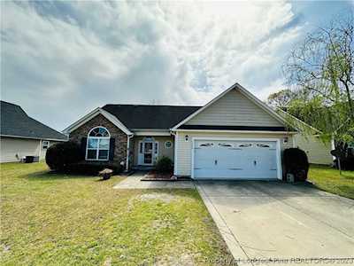5309 Woodpecker Dr Hope Mills, NC 28348