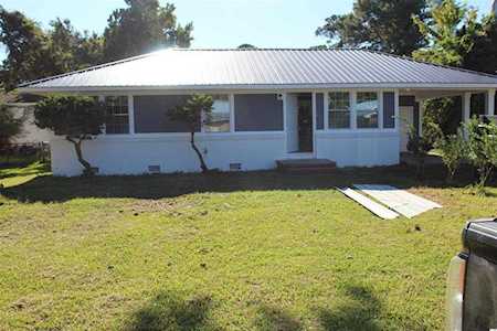 1045 Pine Dr. Myrtle Beach, SC 29577
