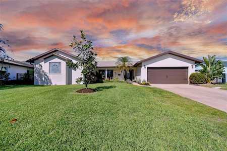 1353 51st Ave NE St. Petersburg, FL 33703