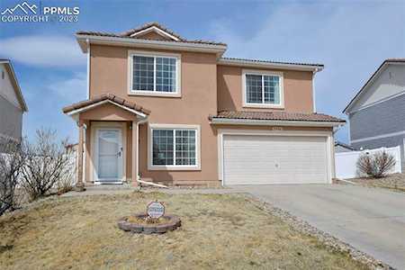 9594 Castle Oaks Drive Colorado Springs, CO 80817