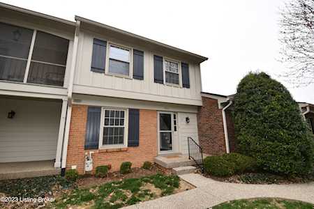 1032 Burning Springs Cir Louisville, KY 40223