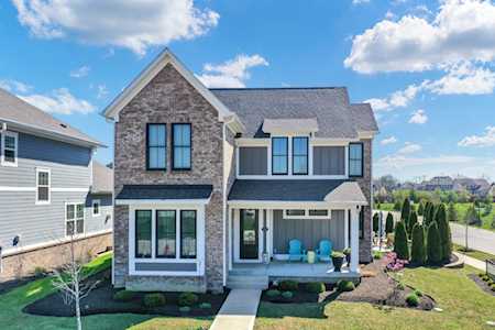 14931 Oak Hollow Ln W Carmel, IN 46033