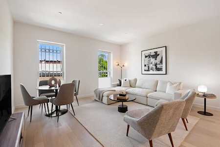 1080 Lorimer St #3D Brooklyn, NY 11222
