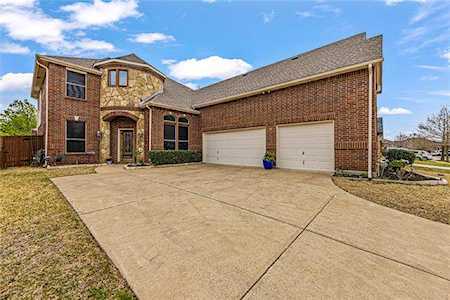 8124 Hickory Upland Drive Fort Worth, TX 76131