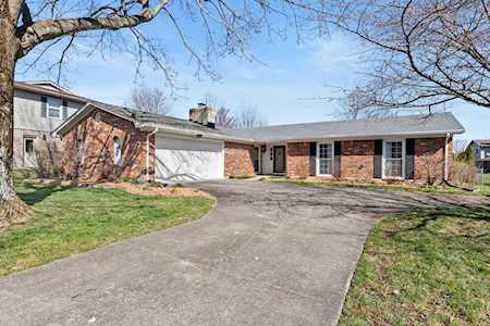 3205 Pontchartrain Ct Lexington, KY 40515