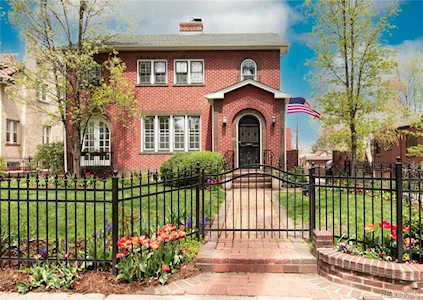 3717 E 7th Avenue Parkway Denver, CO 80206